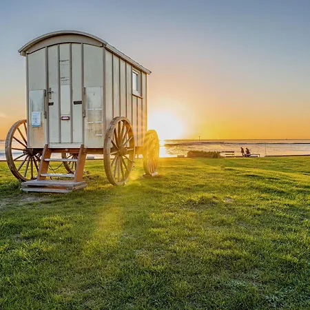 Lale Andersen 26 Semesterbostad *